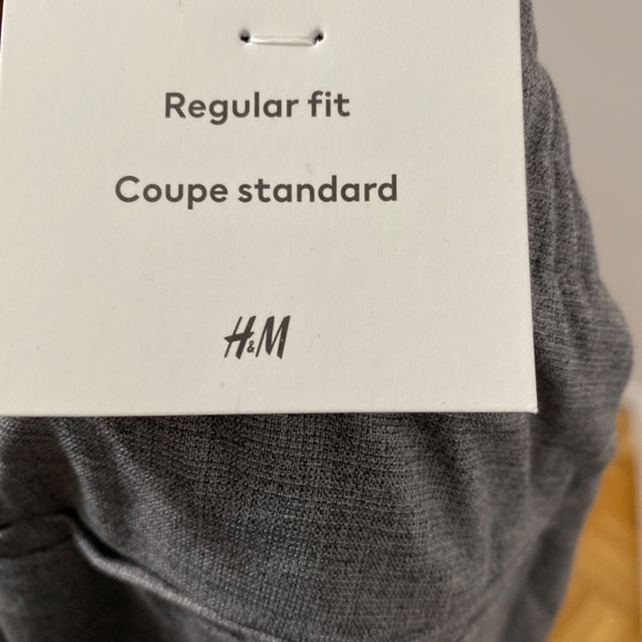 Regular fit joggers - Picture 4 of 4